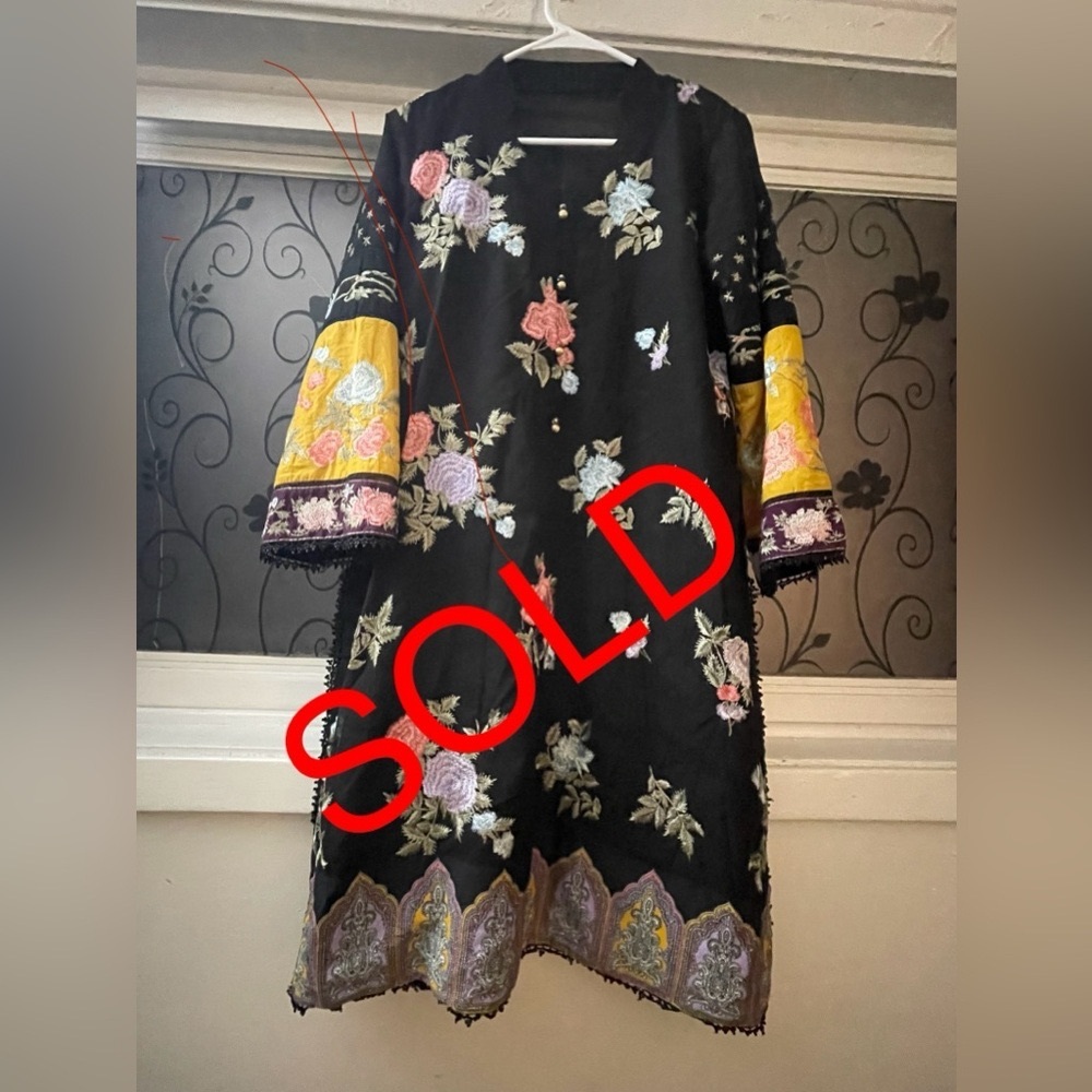 Pakistani kurti